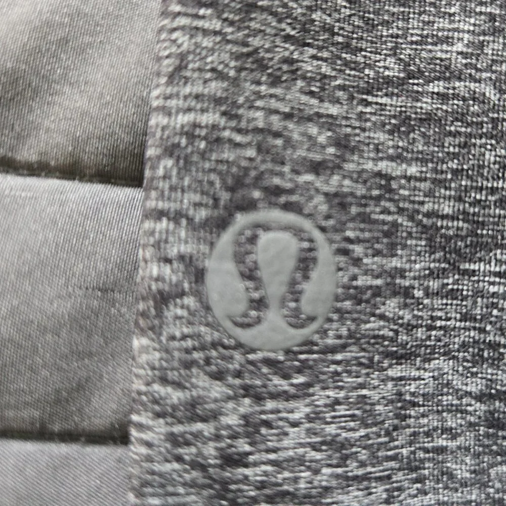 Lululemon Run: Inspire Crop II *All Luxtreme - 6 Heathered Black / Blue Tropics